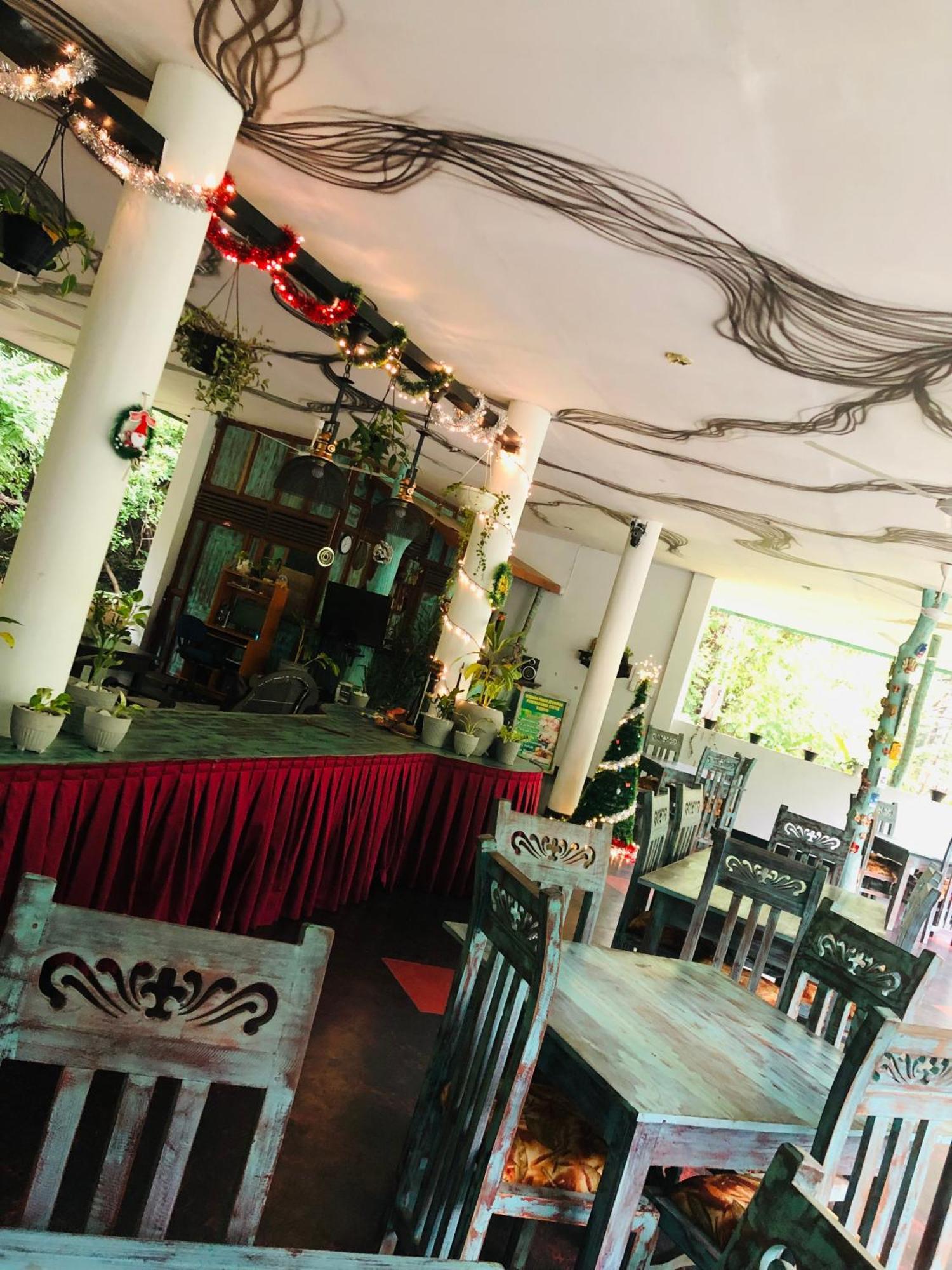 Hotel Hungry Lion Sigirîya Extérieur photo